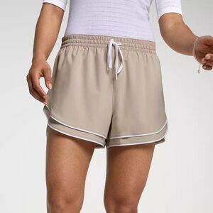 NEW CALIA by Carrie Underwood Step Up Performance Shorts